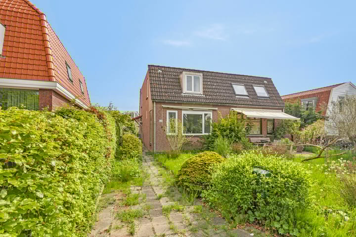 Foto 28 van Zuideinde 451