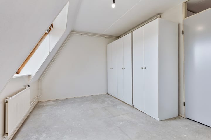 Foto 26 van Zuideinde 451