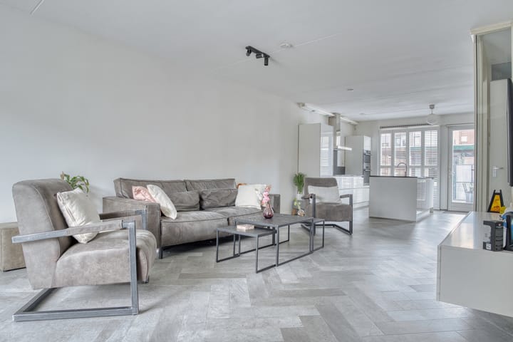 Foto 11 van Venusstraat 15