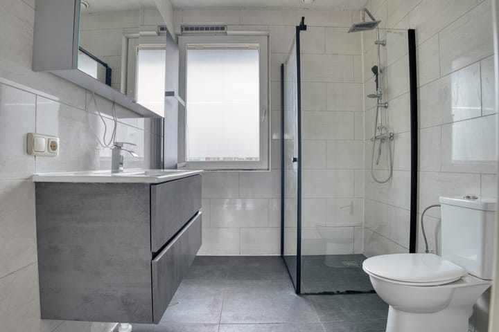 Foto 28 van Venusstraat 15