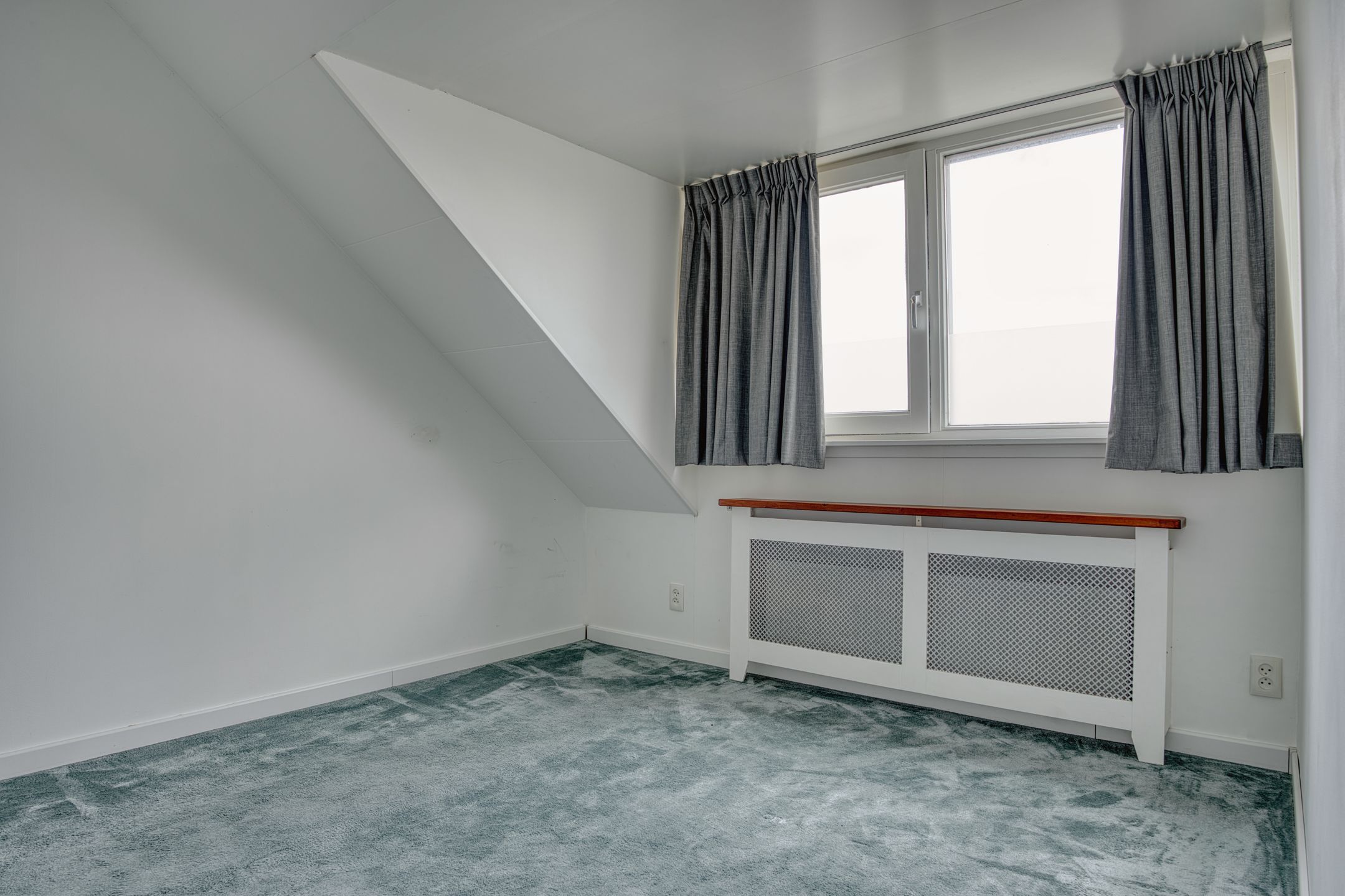 Photo 36 of Venusstraat 15