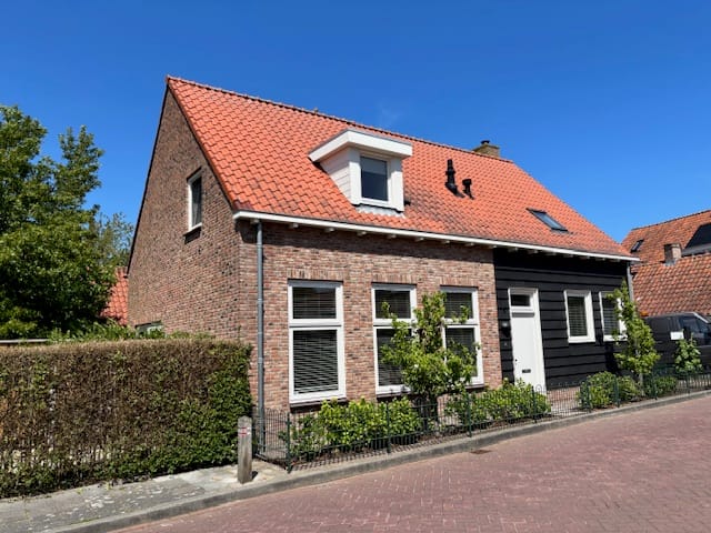 Foto 1 van Schoolstraat 6