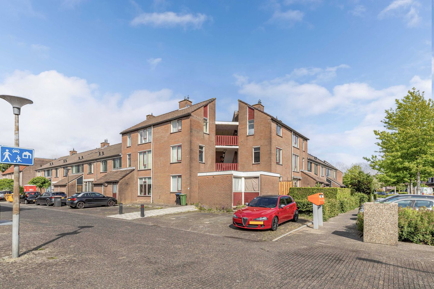 Foto 1 van Alblas 12