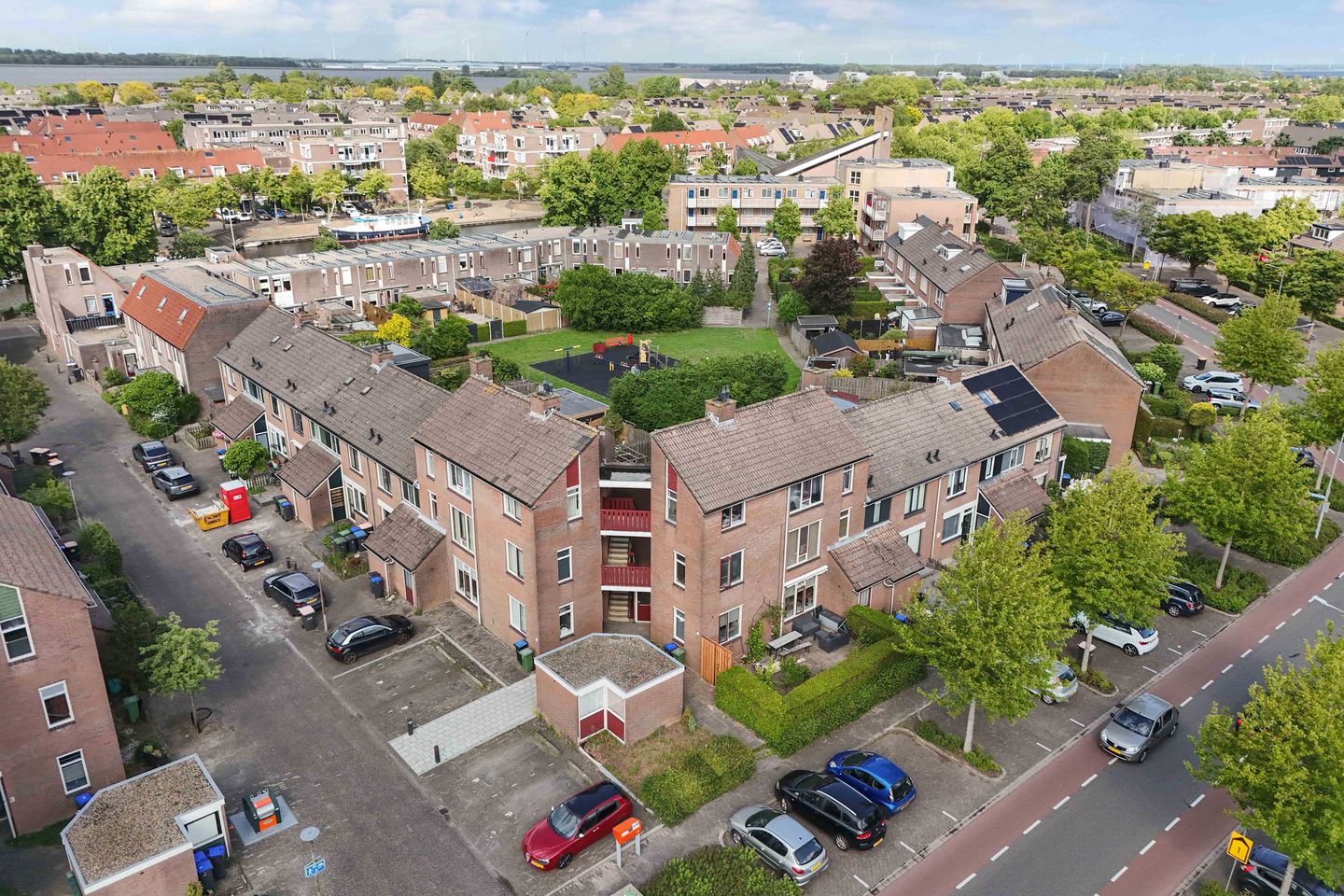 Foto 4 van Alblas 12