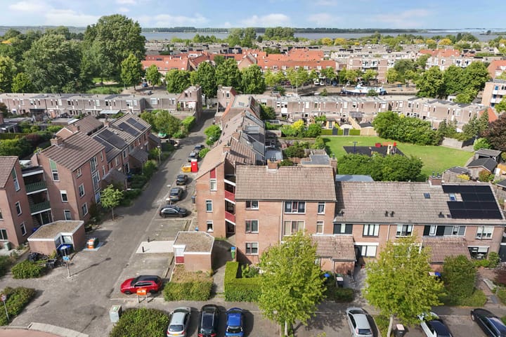 Foto 5 van Alblas 12