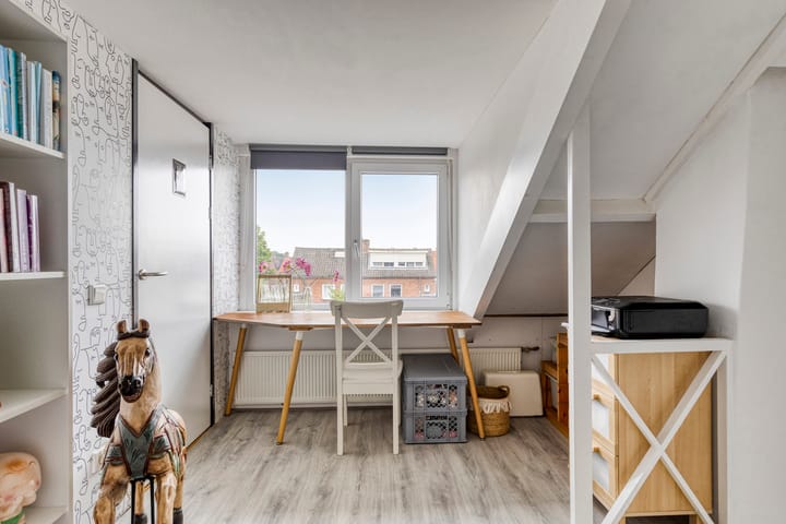 Foto 24 van Begoniastraat 56