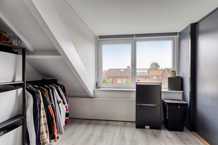 Foto 27 van Begoniastraat 56