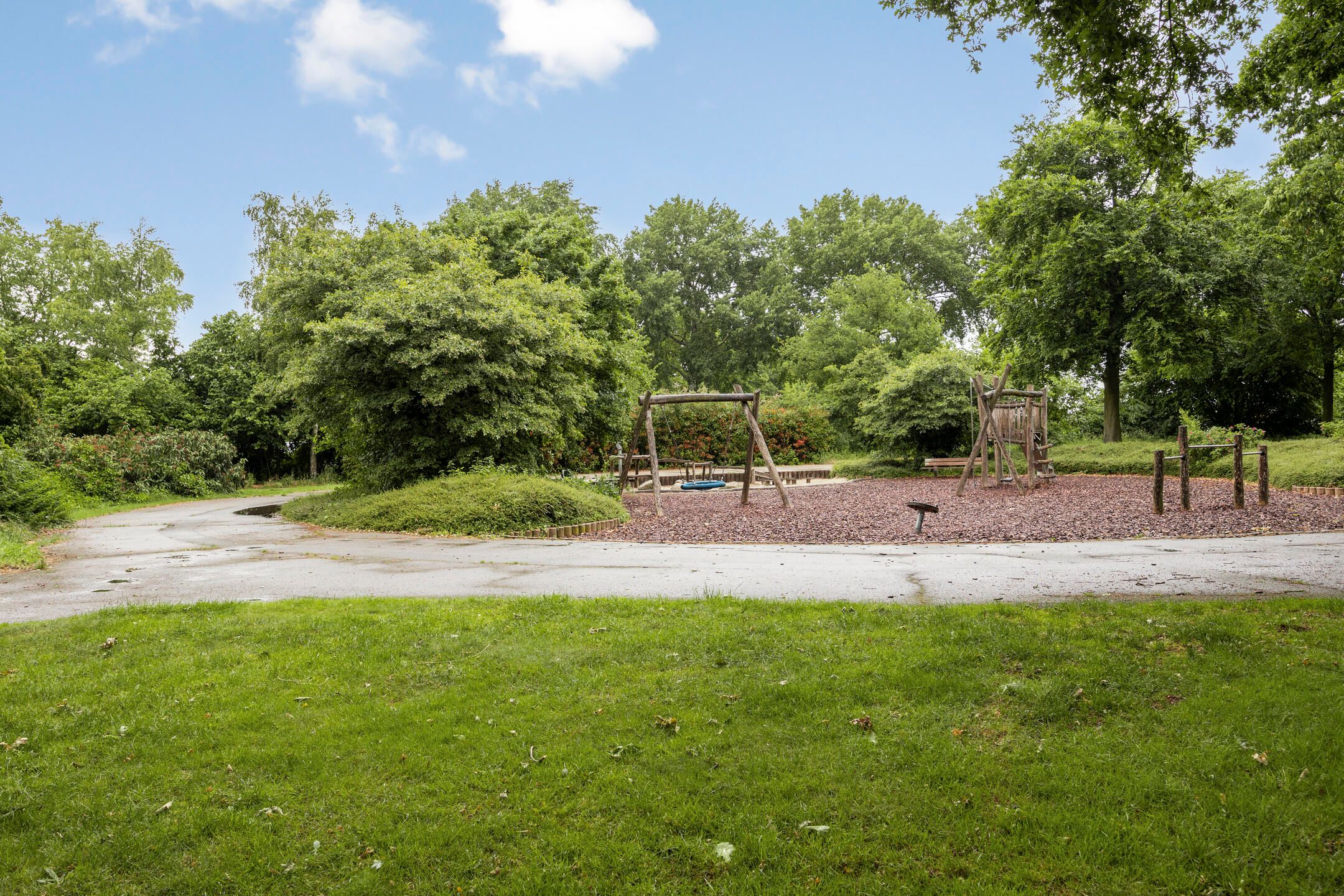 Foto 51 van Gitaarstraat 8