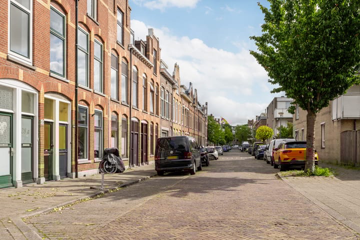 Photo 32 of Prins Mauritsstraat 26-B