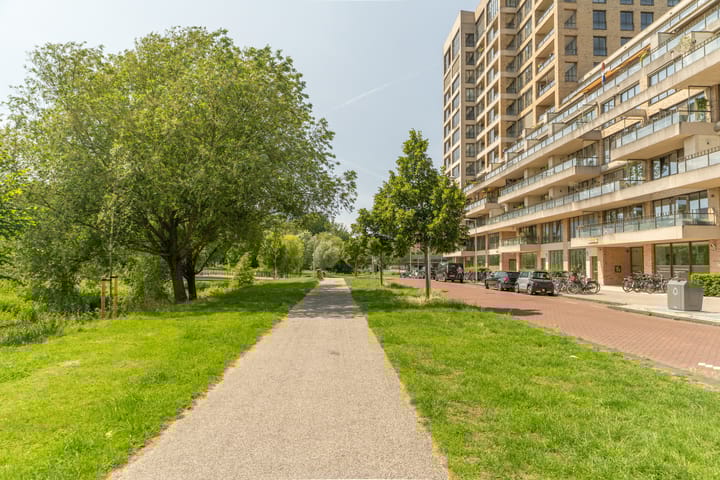 Foto 42 van Saskia van Uijlenburgkade 65