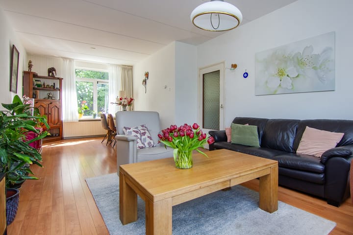 Foto 7 van Bertha von Suttnerstraat 49