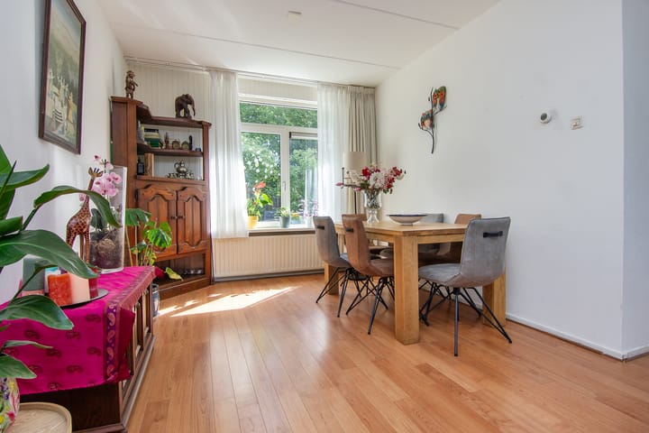 Foto 9 van Bertha von Suttnerstraat 49