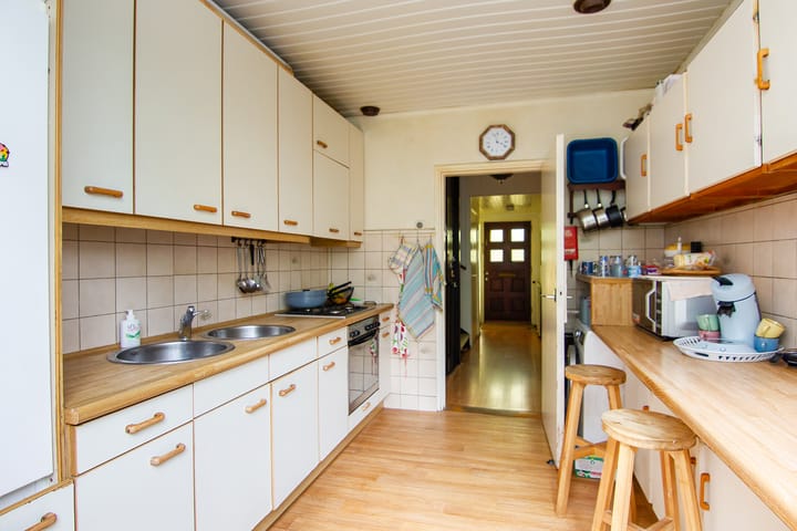 Foto 12 van Bertha von Suttnerstraat 49