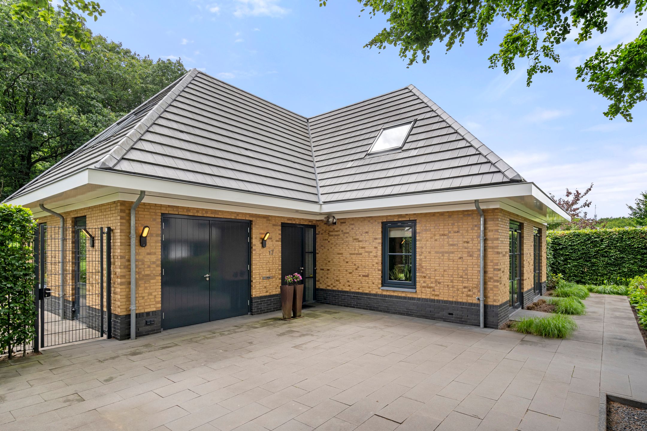 Foto 9 van Compagnie 17