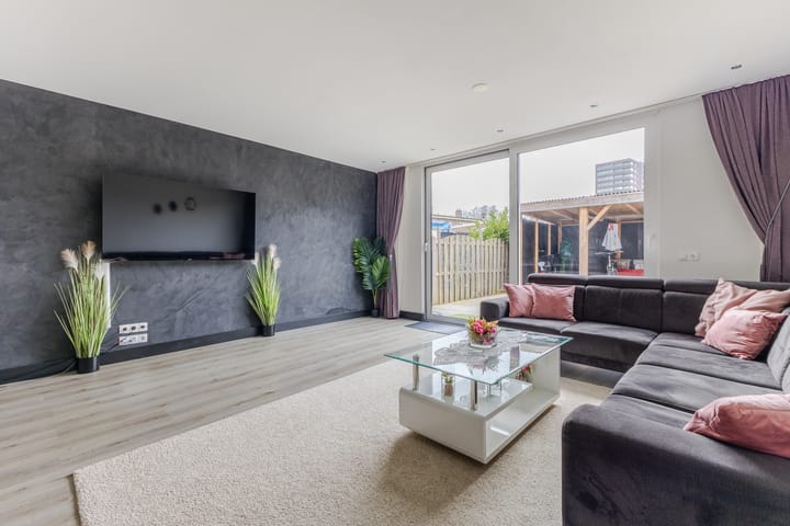 Foto 1 van Veeringstraat 61