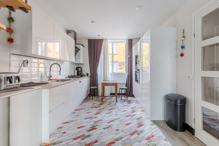 Foto 2 van Veeringstraat 61