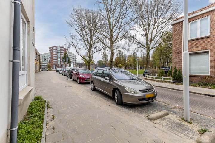 Foto 9 van Veeringstraat 61