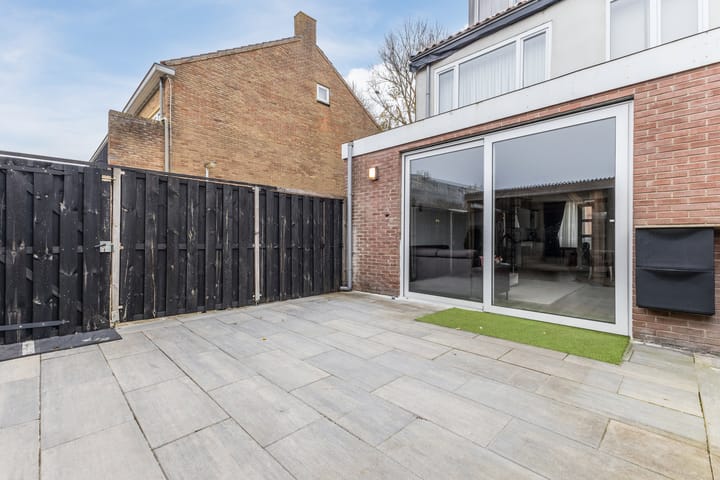 Foto 33 van Veeringstraat 61