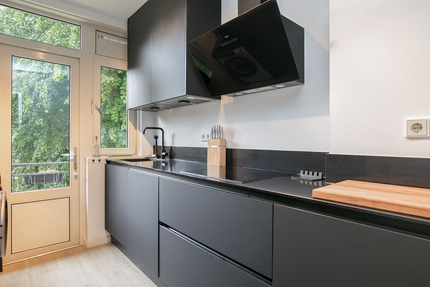 Foto 3 van Carel van Nieveltstraat 19-C