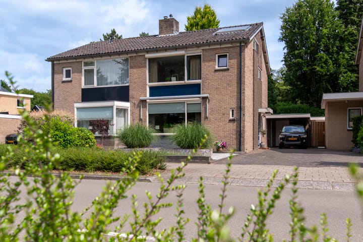 Foto 30 van Middellaan 7