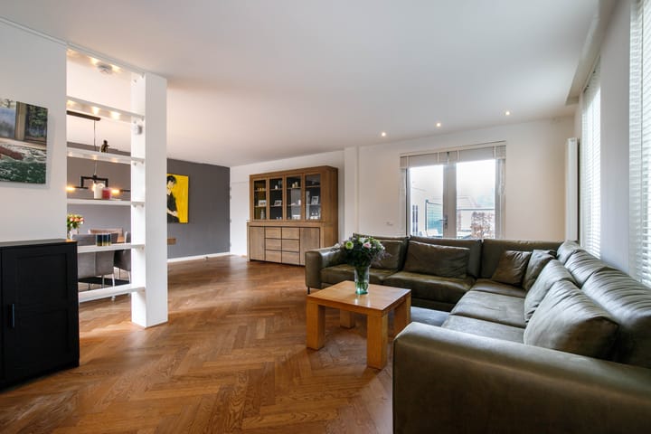 Foto 8 van Rijskade 9