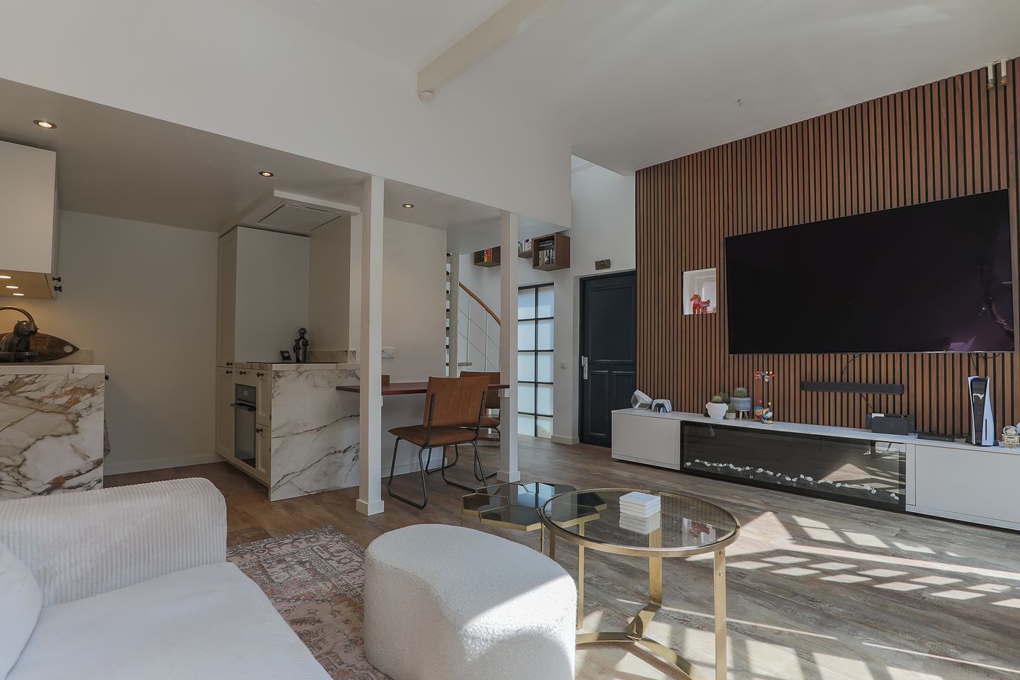 Photo 4 of Lindestraat 12