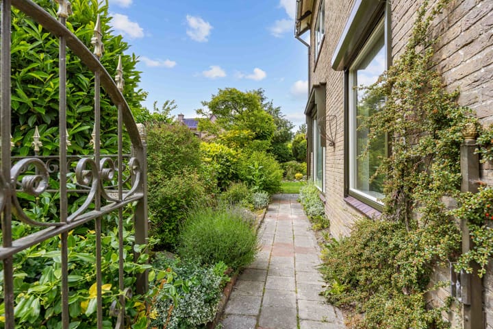 Foto 44 van Hartman Sannesstraat 4