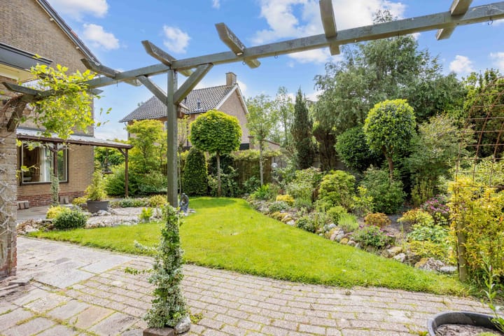 Foto 55 van Hartman Sannesstraat 4