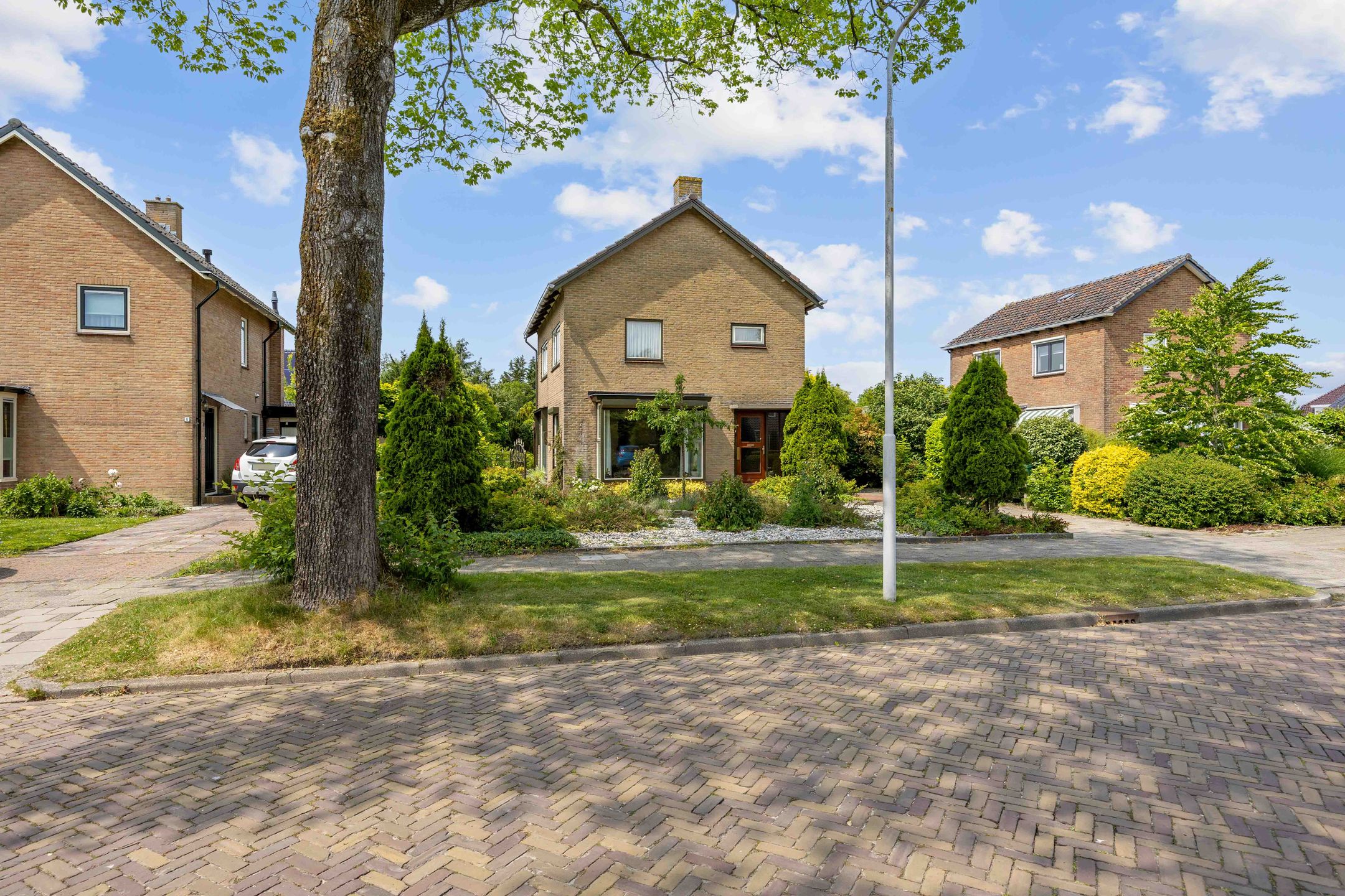 Foto 57 van Hartman Sannesstraat 4