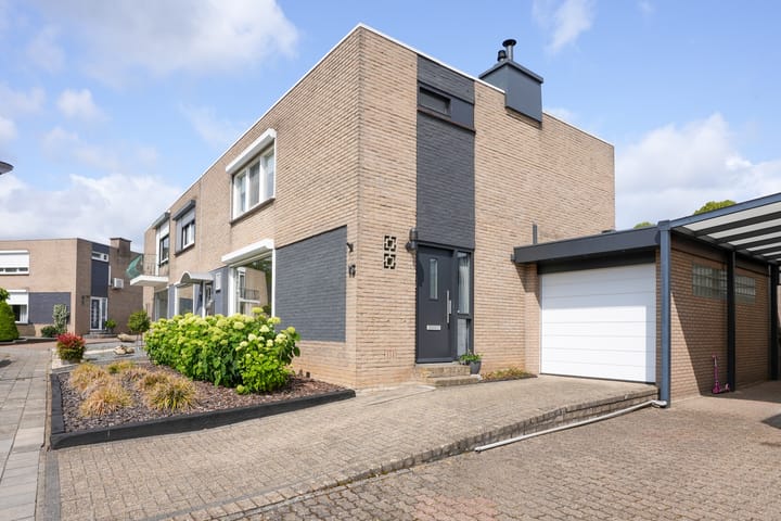 Foto 2 van Limburgstraat 15