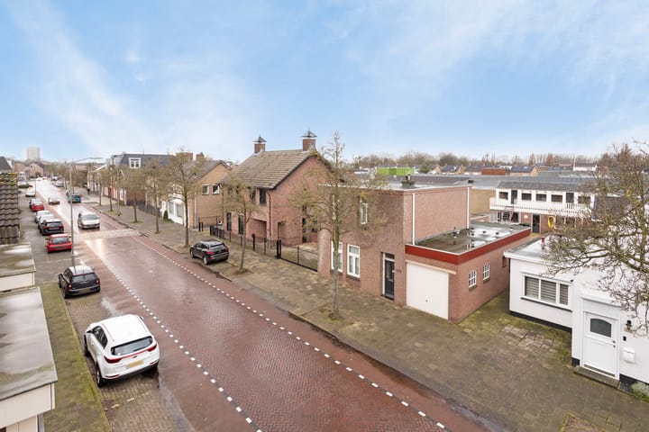 Foto 21 van Berghemseweg 183-A