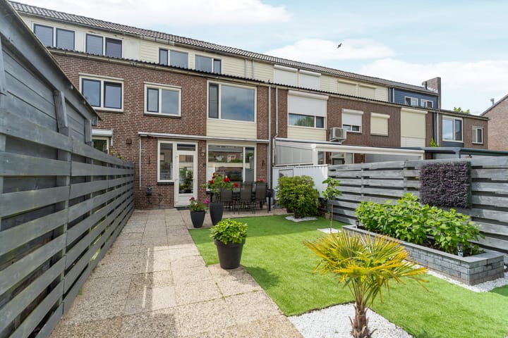 Foto 33 van Bredasingel 131