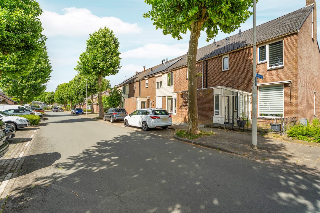 Foto 37 van Bredasingel 131