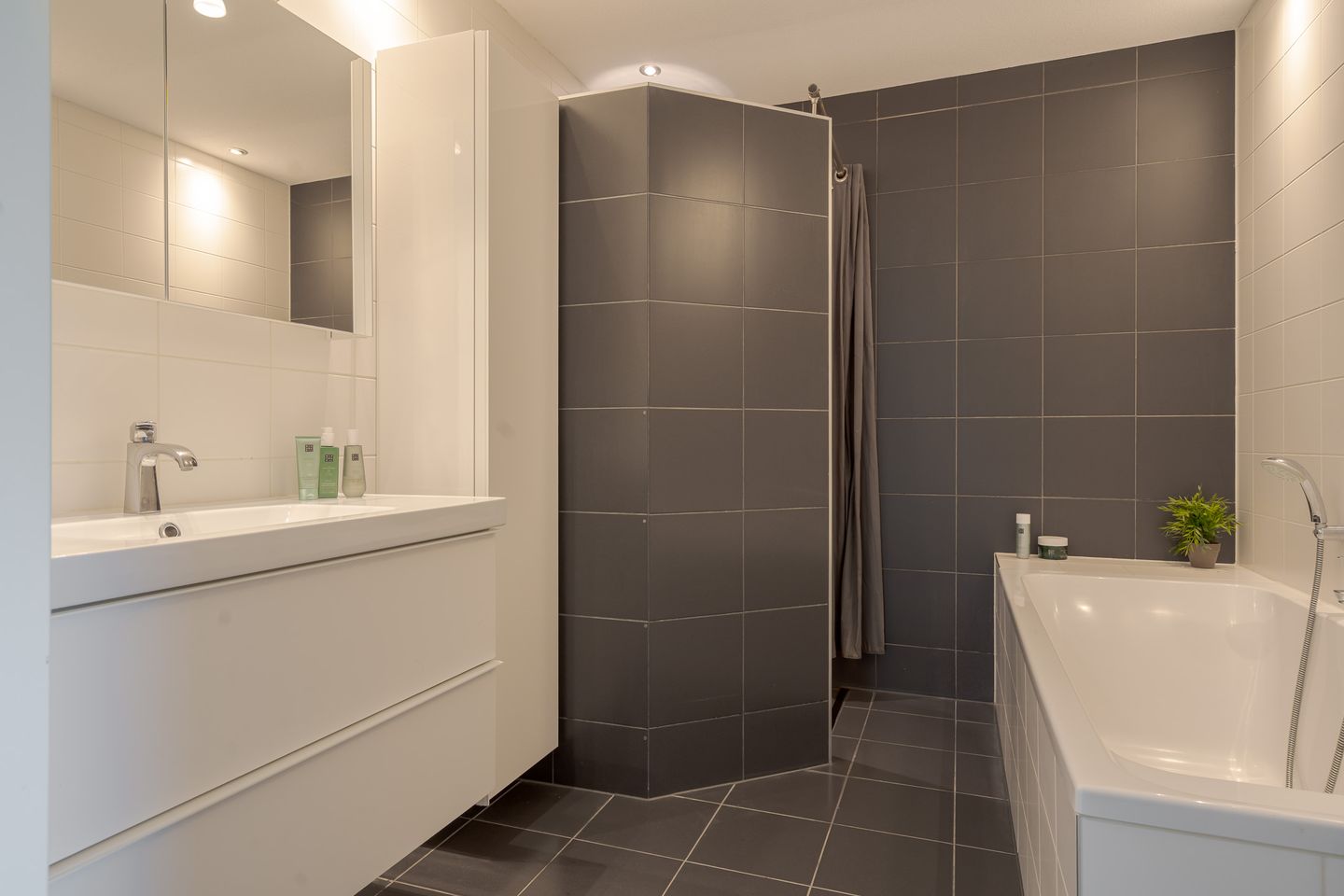 Foto 35 van Vrieswijkstraat 21