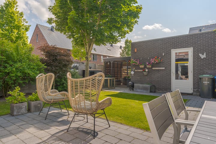 Photo 48 of Vrieswijkstraat 21