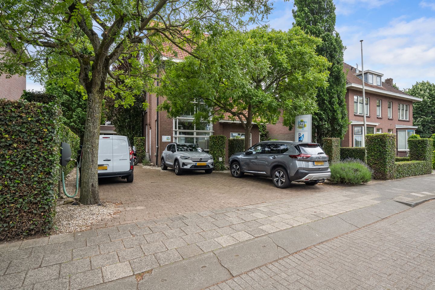 Bekijk foto 3 van Straatweg 138