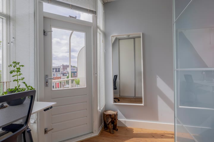 Foto 24 van Loevenhoutsedijk 68