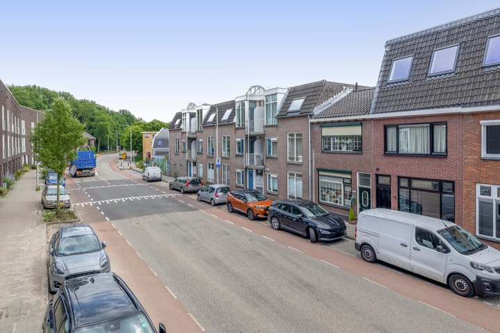 Foto 31 van Loevenhoutsedijk 68