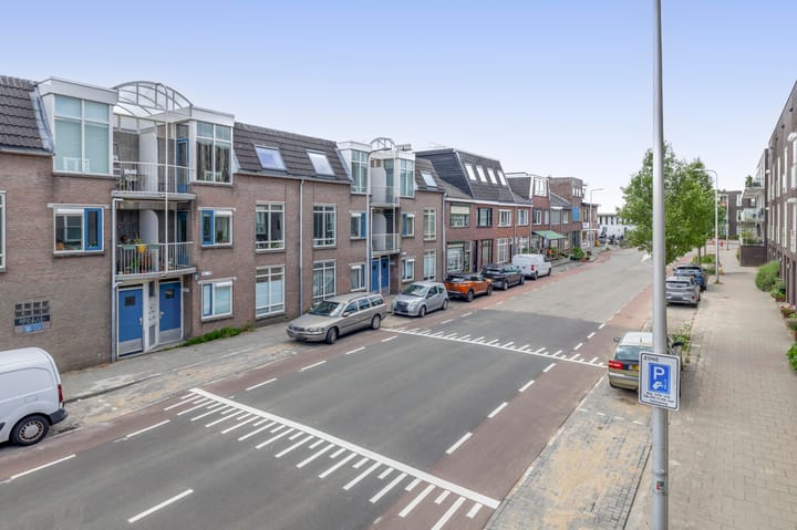 Foto 32 van Loevenhoutsedijk 68