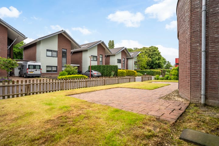 Photo 10 of Lieuwkemastraat 7