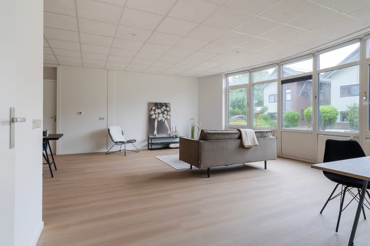 Photo 17 of Lieuwkemastraat 7