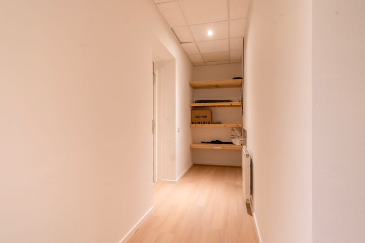 Photo 35 of Lieuwkemastraat 7