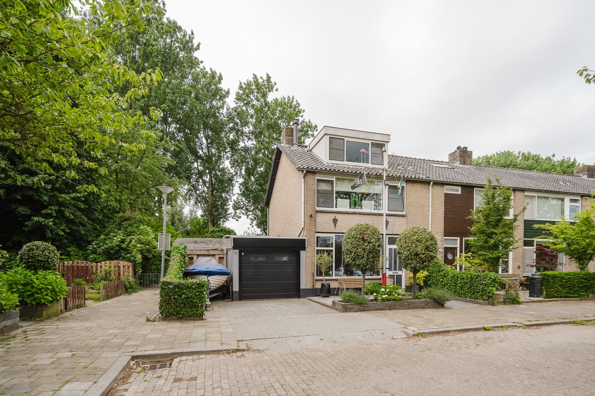 Foto 9 van Zalmsteek 43