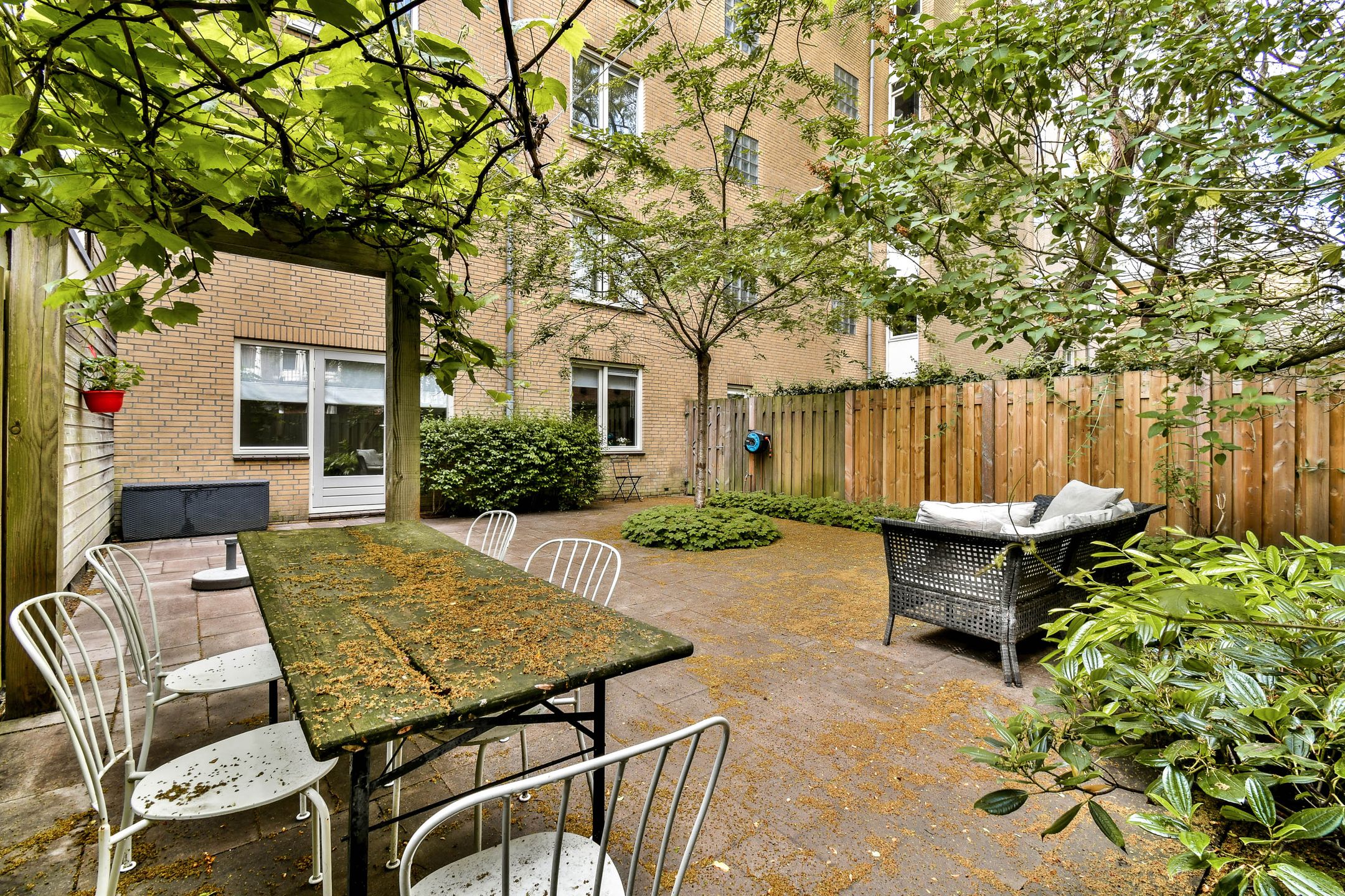 Photo 15 of Van Ostadestraat 273