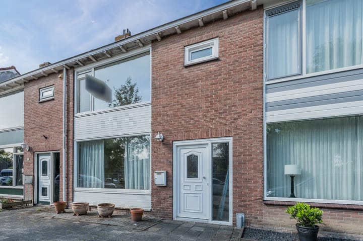 Foto 1 van Beemsterstraat 28