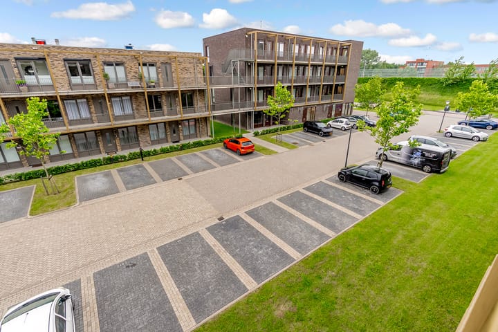 Foto 14 van Sumatraweg 310