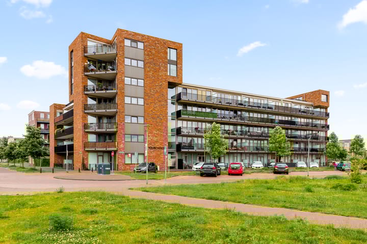 Foto 33 van Beneluxlaan 724