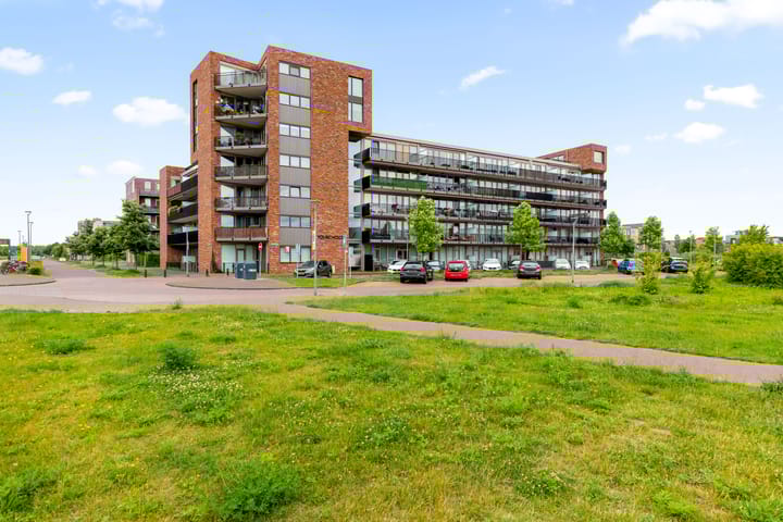 Foto 34 van Beneluxlaan 724