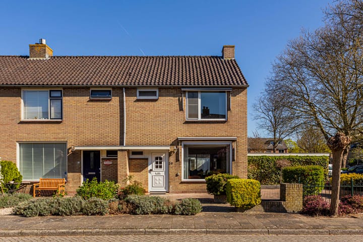 De Ruyterstraat 20