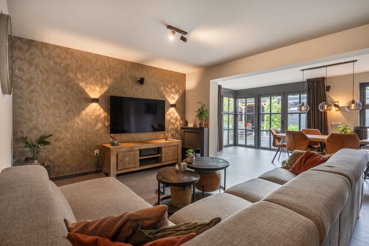 Foto 2 van Steenakker 18